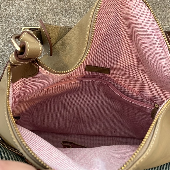 Rooney and Bourke Camel Shoulder bag - Picture 4 of 7